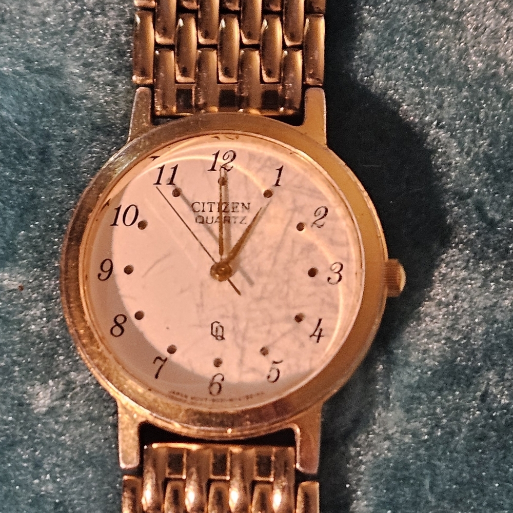 Citizen Gold Quartz Watch
